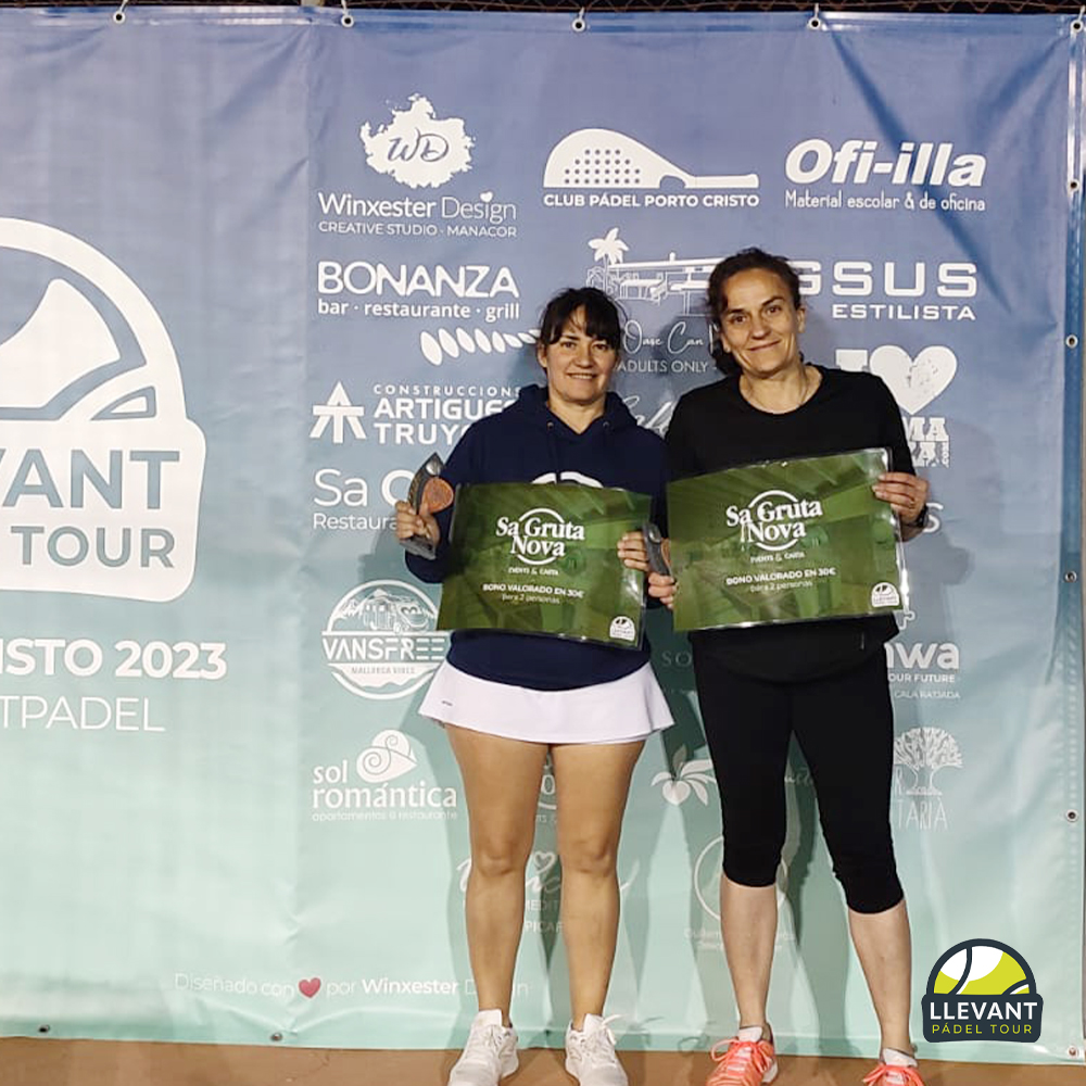 Finalistas 4ª Femenina - Llevant padel